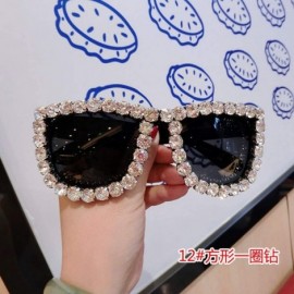 Square 18 Design Summer Sunglasses Women Sweet Flower Rhinestone Round Sun Glasses Vintage Retro Beach Ladies Shades - C8198Z...