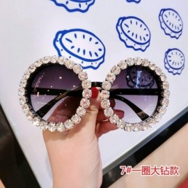 Square 18 Design Summer Sunglasses Women Sweet Flower Rhinestone Round Sun Glasses Vintage Retro Beach Ladies Shades - C8198Z...