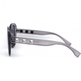 Butterfly Womens Pyramid Stud Trim Arm Plastic Butterfly Sunglasses - Slate Grey - CX1950ODL3D $9.77