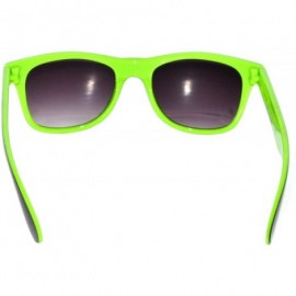 Wayfarer Classic Retro Two -Tone Vintage Smoke Lens Sunglasses Mens and Womens - Green - CL1228XOKJZ $11.03